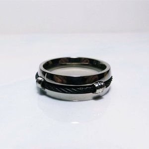 Amazing & Unique Titanium Band With Carbon Fiber Cable Accent Band NWT